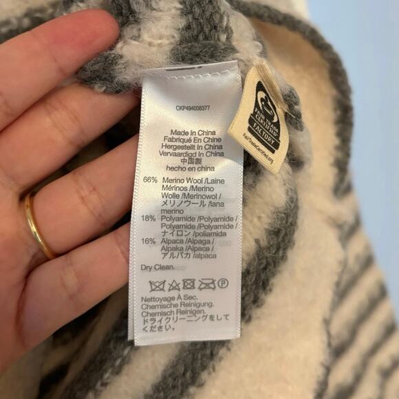 NWT Madewell Bouclé-Knit Wool Alpaca Sweater In Graphite Stripe Size Large - Picture 6 of 8